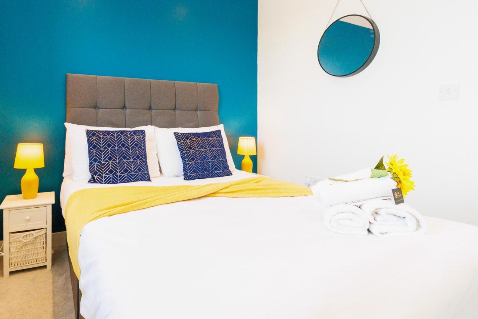 City Centre, Sleeps 7, Stunning Views & Parking, Interconnected Rooms Long Stay Work Contractor Leisure, Diamond Penthouse Cambridge  Ngoại thất bức ảnh