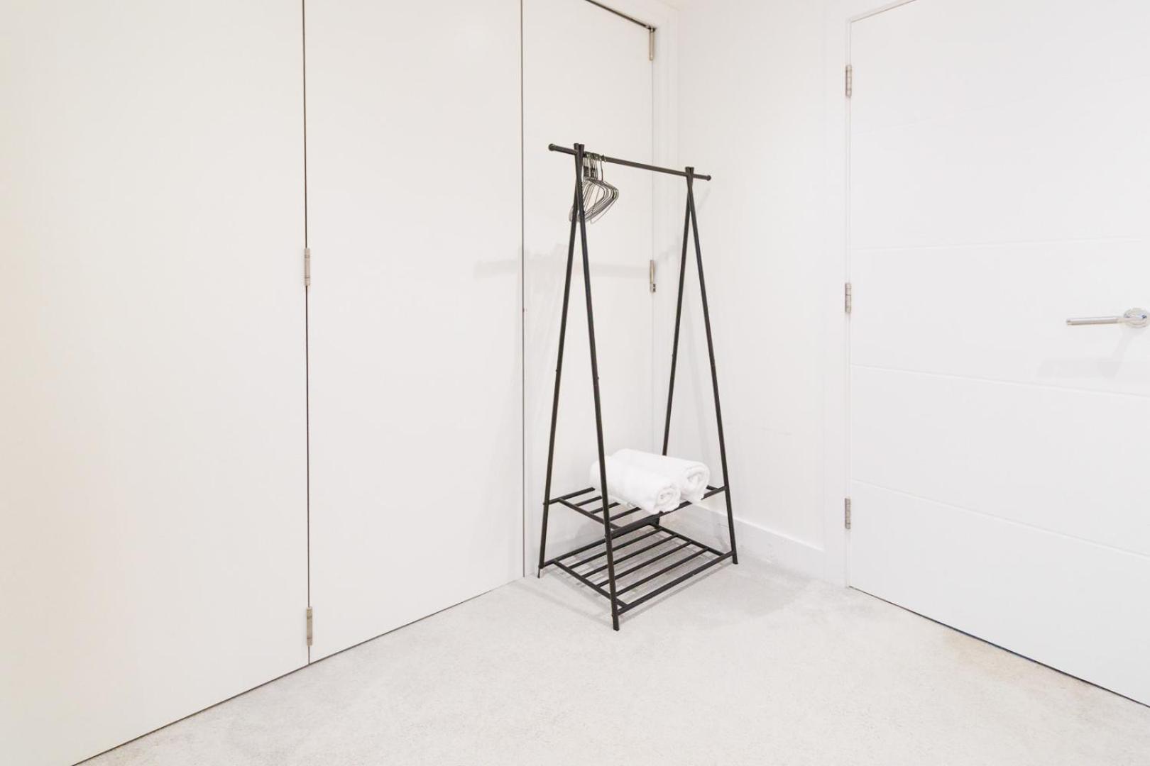 City Centre, Sleeps 7, Stunning Views & Parking, Interconnected Rooms Long Stay Work Contractor Leisure, Diamond Penthouse Cambridge  Ngoại thất bức ảnh